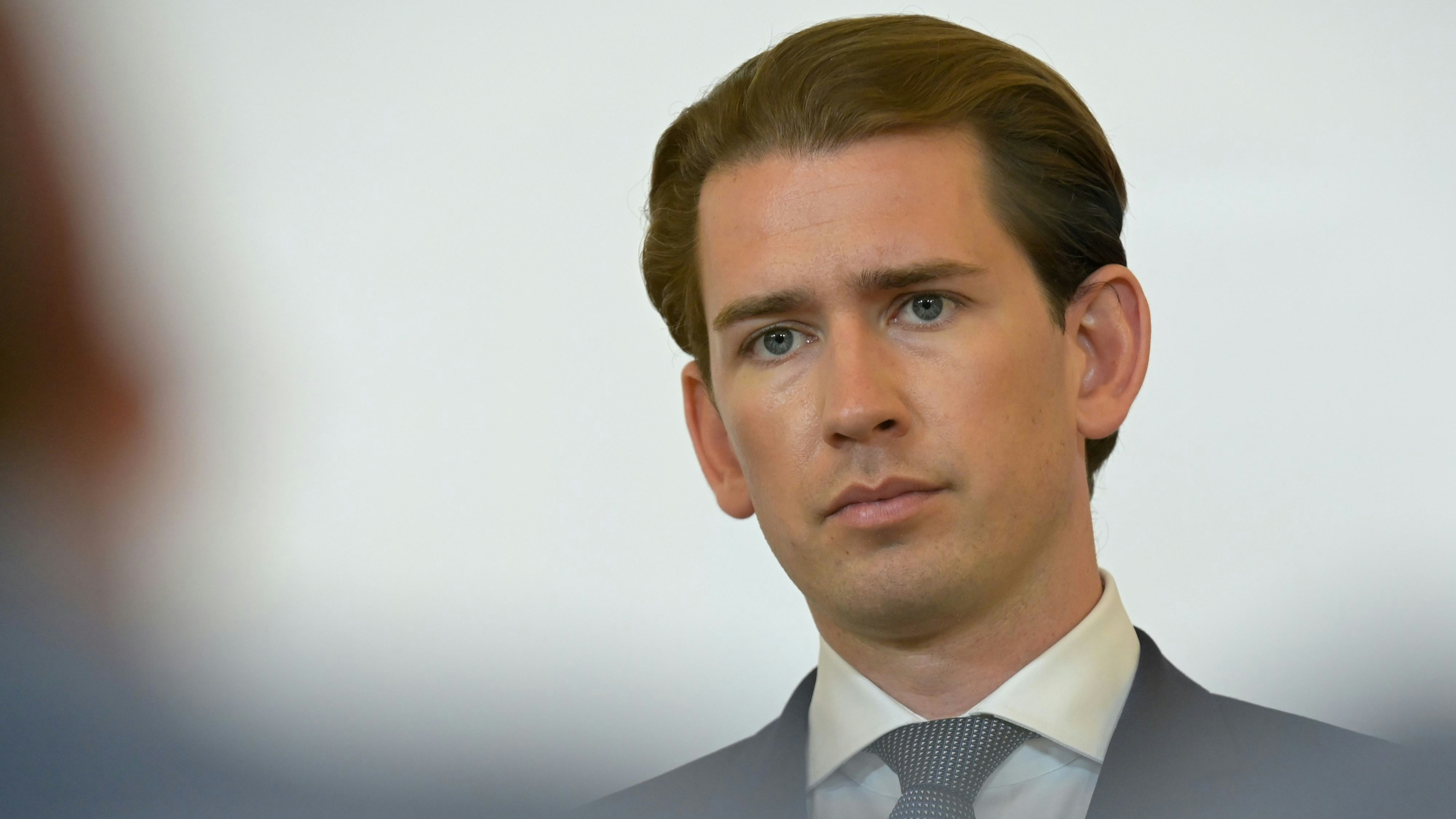 Download von www.picturedesk.com am 02.12.2021 (10:17).  Bundeskanzler Sebastian Kurz (ÖVP) nach dem Ministerrat am Mittwoch, 2. September 2020 in Wien. FOTO: HERBERT P. OCZERET - 20200902_PD5113 - Rechteinfo: Rights Managed (RM)