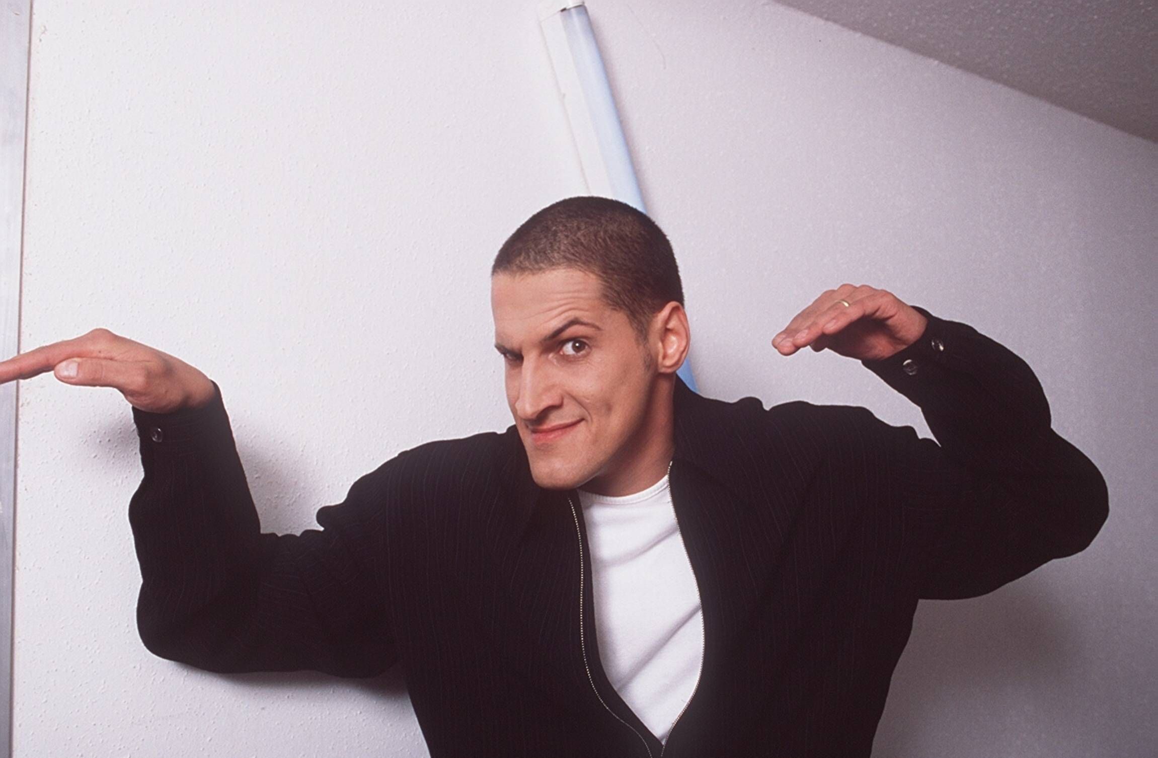 Bildnummer: 56894280  Datum: 01.05.1999  Copyright: imago/teutopress Mirco Nontschew (Kabarettist) 05/99 pp Mann TV Fernsehen Kabarett Komik Comedy Musik Pop Schauspiel kurzhaarig dunkelhaarig leger Shirt Pullover stehend Grimasse gestikulierend halb quer People Shooting privat xcb x0x 1999 quer    56894280 Date 01 05 1999 Copyright Imago  Mirco Nontschew Comedian 05 99 PP Man TV Television Cabaret comic Comedy Music Pop Acting short dark haired casual Shirt Sweater standing Grimace gesticulating half horizontal Celebrities Shooting private  x0x 1999 horizontal  