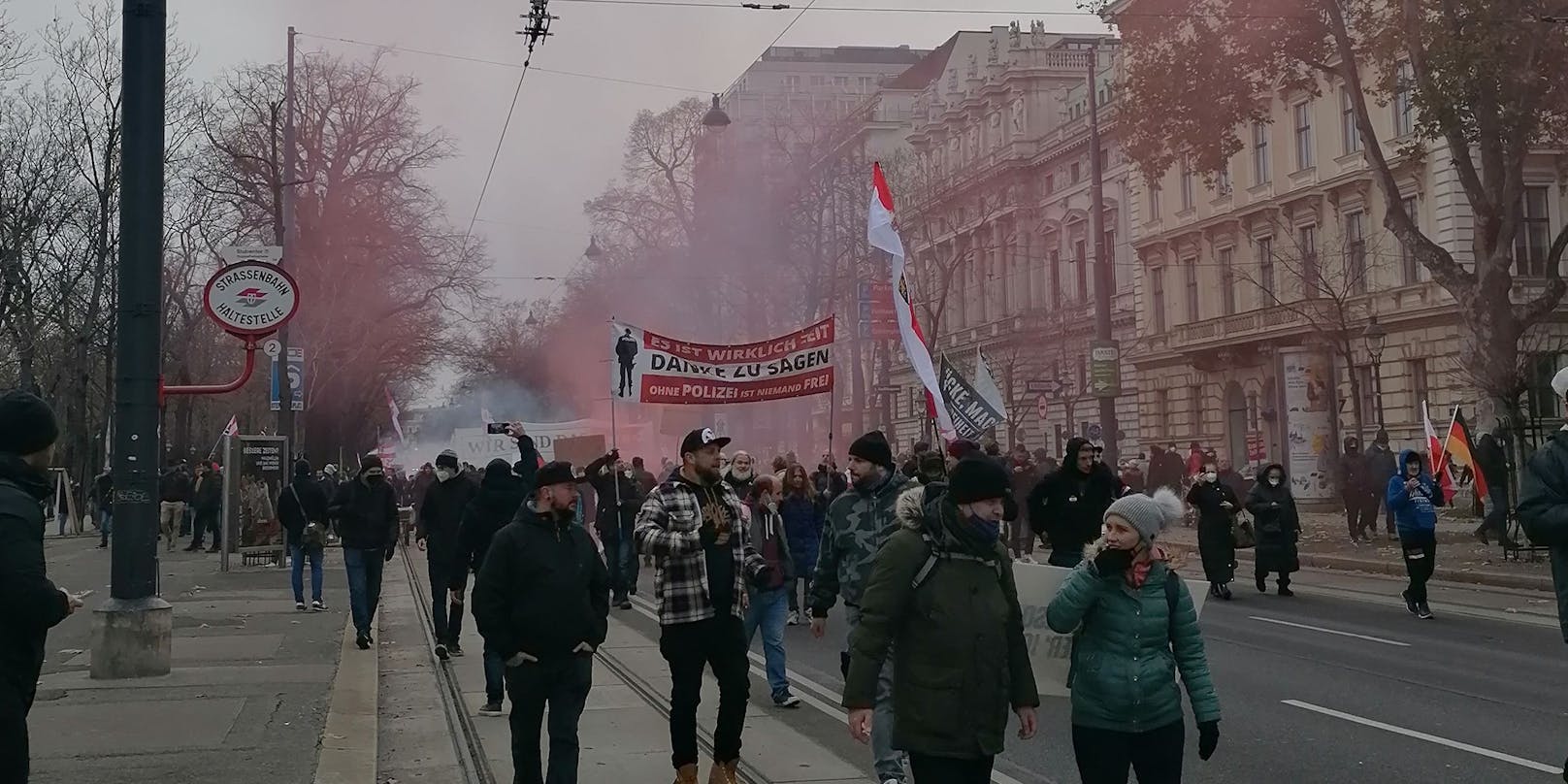 Die Corona-Demo in Wien am 4. Dezember 2021.