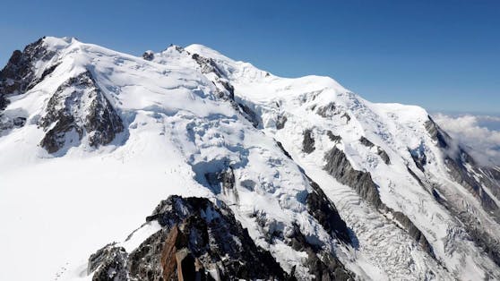 Ein französischer Bergsteiger machte am Mont Blanc einen wertvollen Fund.