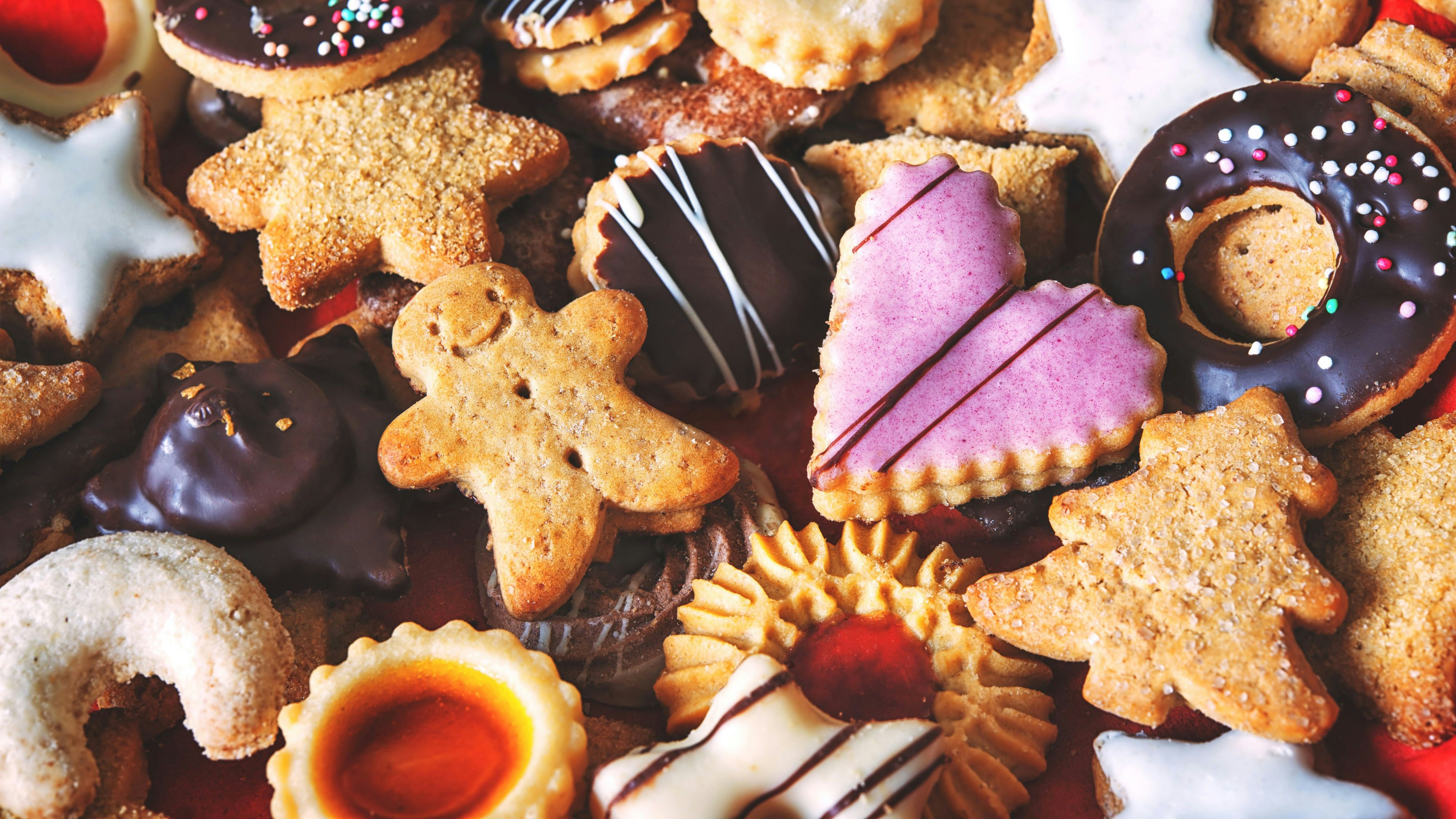 Weihnachtskekse eignen sich auch perfekt als Geschenk.