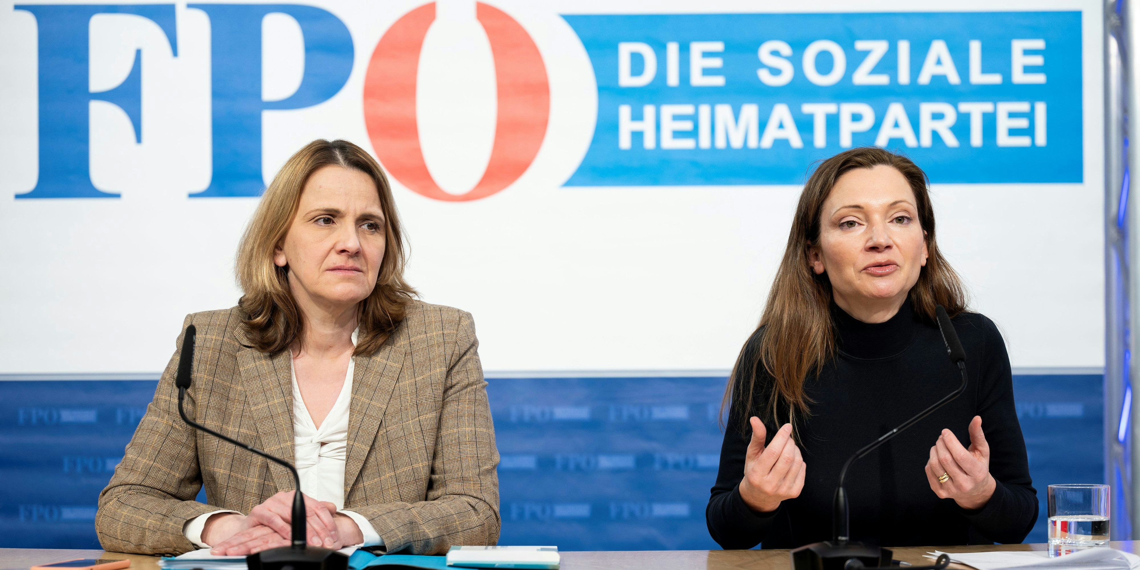 Weder Belakowitsch noch Fürst hielten sich an die Corona-Regeln.