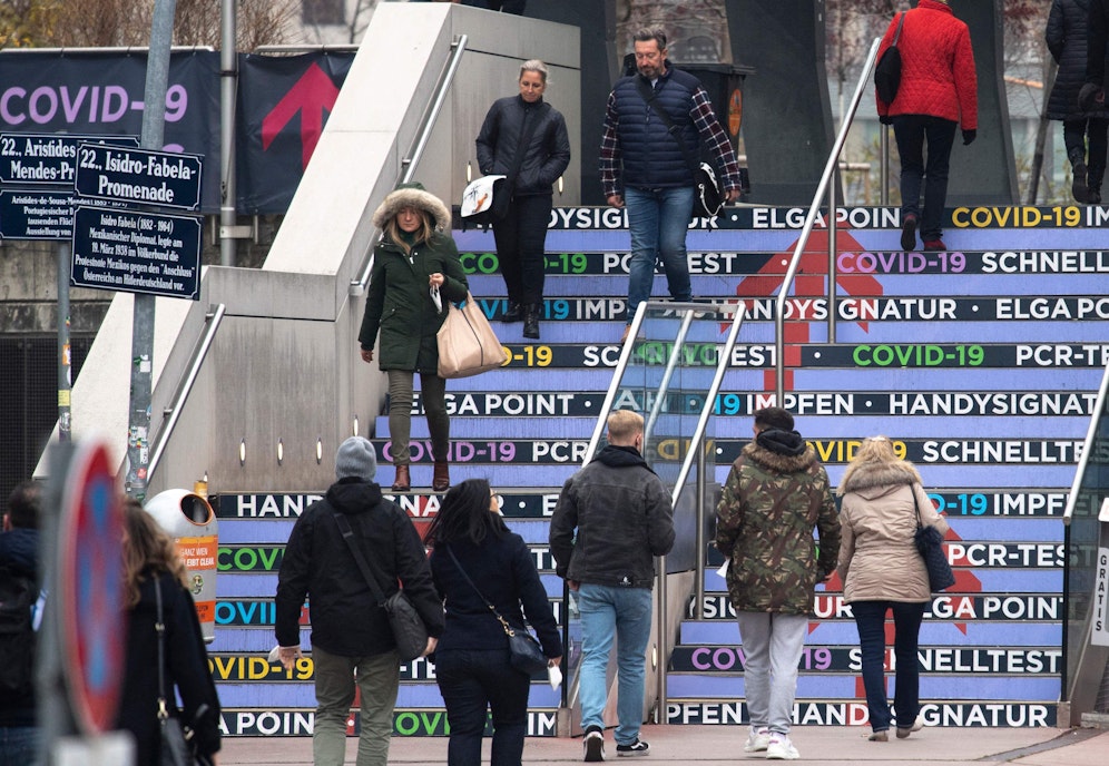 Noch immer gibt es in Wien rund 83.000 aktiv Infizierte. Symbolbild. 