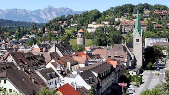 Feldkirch als Hot-Spot: Auch in der&nbsp;zweitgrößten Stadt Vorarlbergs sind die Corona-Infektionszahlen nach wie vor hoch.