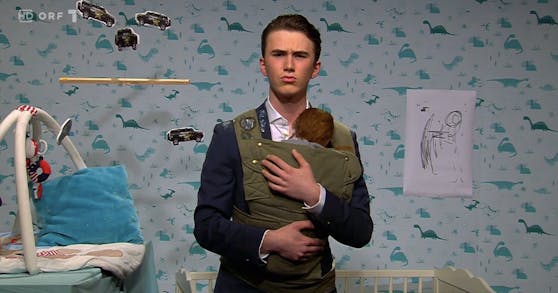 Johannes Häfele parodierte Sebastian Kurz (mit Baby Konstantin) am Dienstag ein letztes Mal im ORF, bevor er ebenfalls zurücktritt.