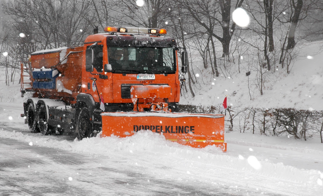 Die Räumfahrzeuge der MA 48 haben jetzt Hochbetrieb.