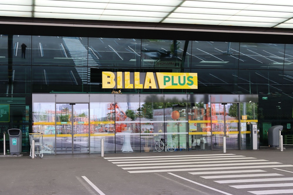 Ja! Natürlich ist eine Eigenmarke des Rewe-Konzerns zu dem auch Billa und Billa Plus gehören.