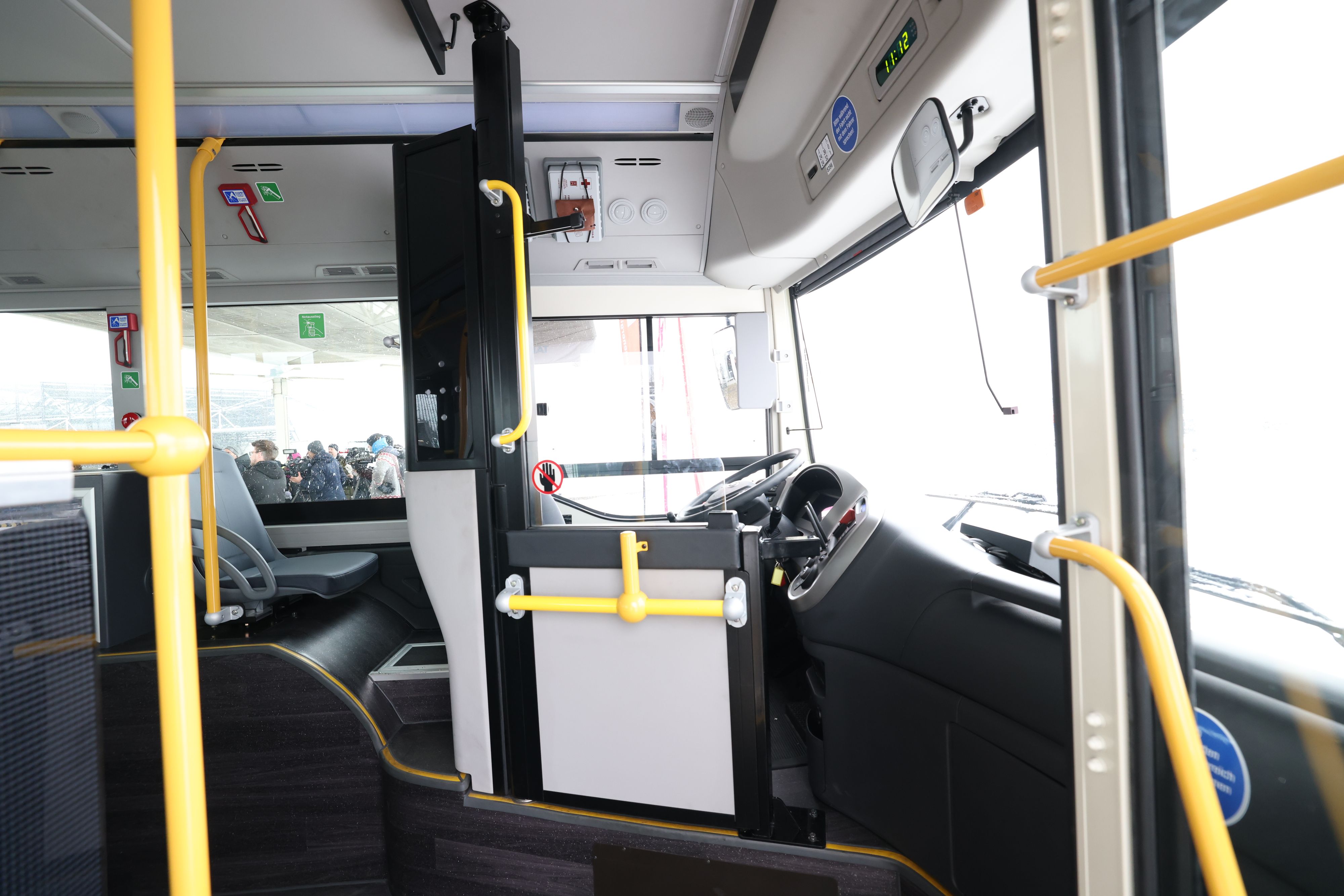 Wegen der Omikron-Welle könnten viele Fahrersitze bald leer bleiben.