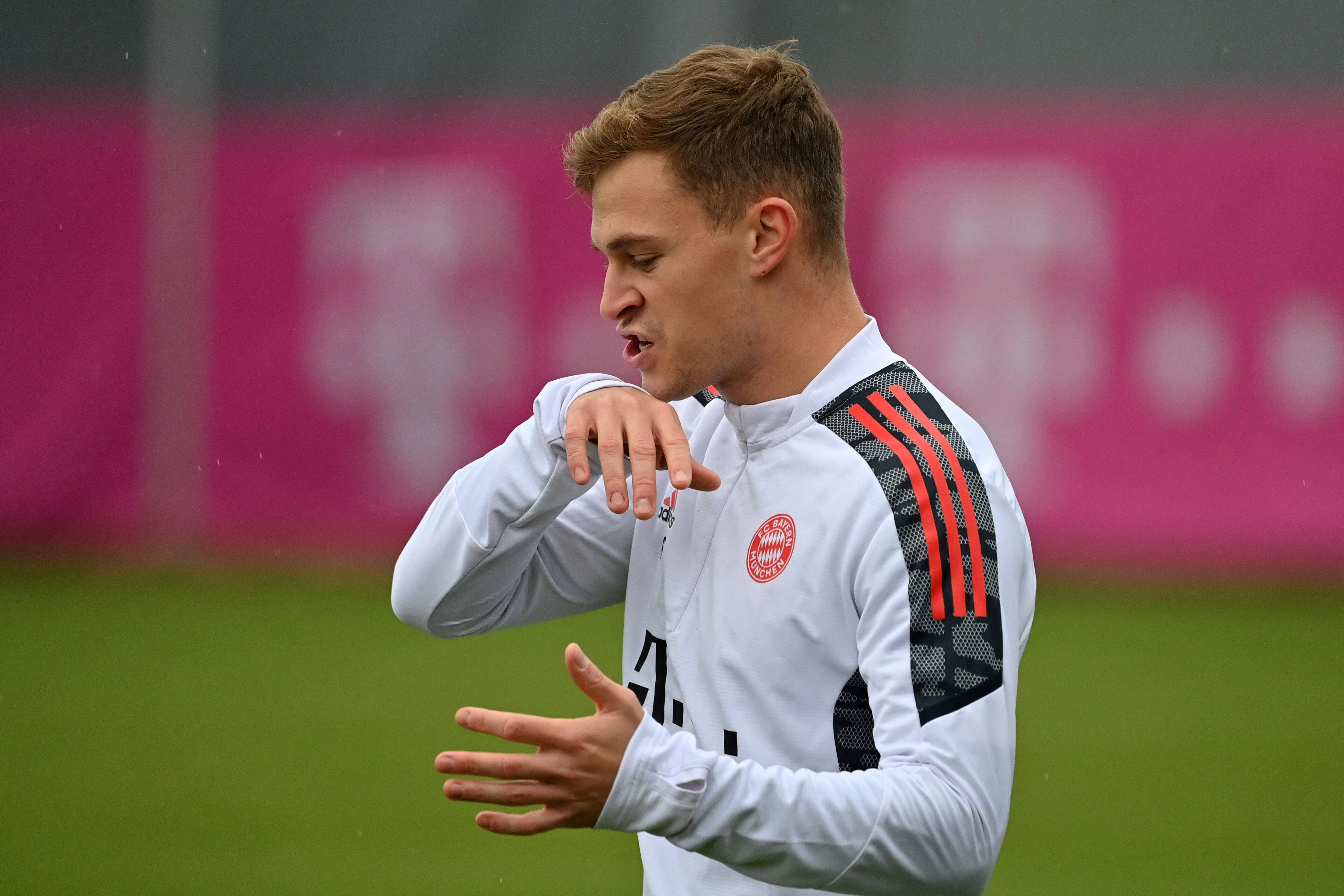 Joshua Kimmich fällt für die verbleibenden Spiele aus. 