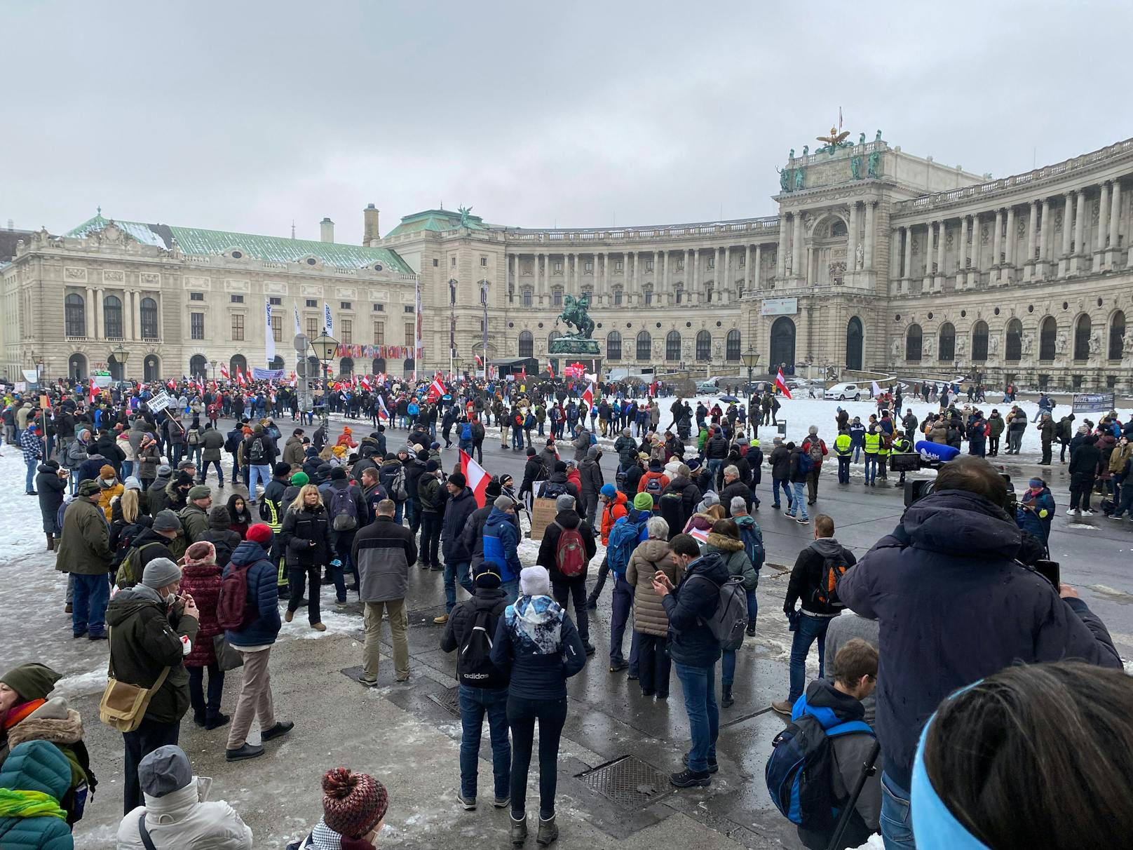 Impressionen von der Wiener Demonstration gegen die Corona-Maßnahmen der Regierung