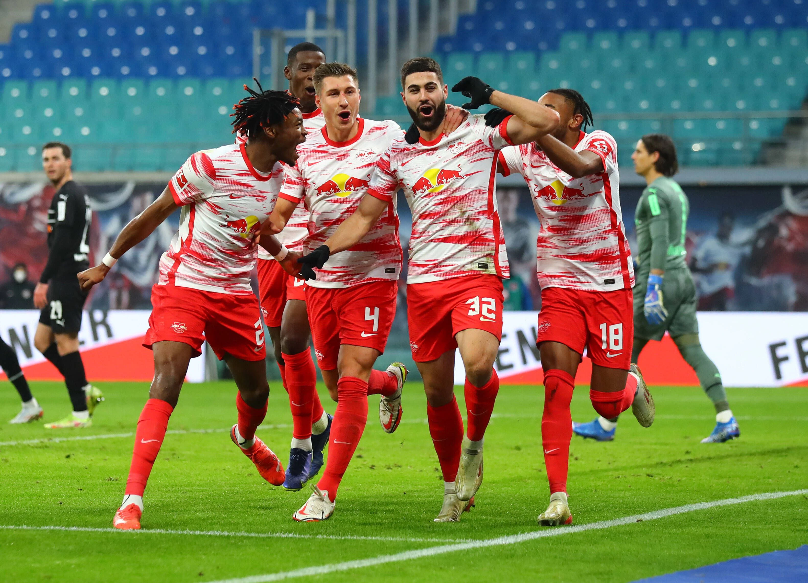RB Leipzig gewinnt gegen Adi Hütters Gladbacher. 
