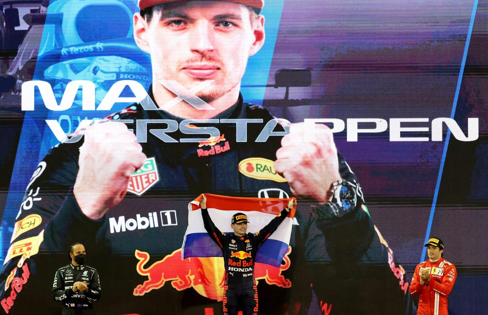 Max Verstappen ist Formel-1-Weltmeister 2021.