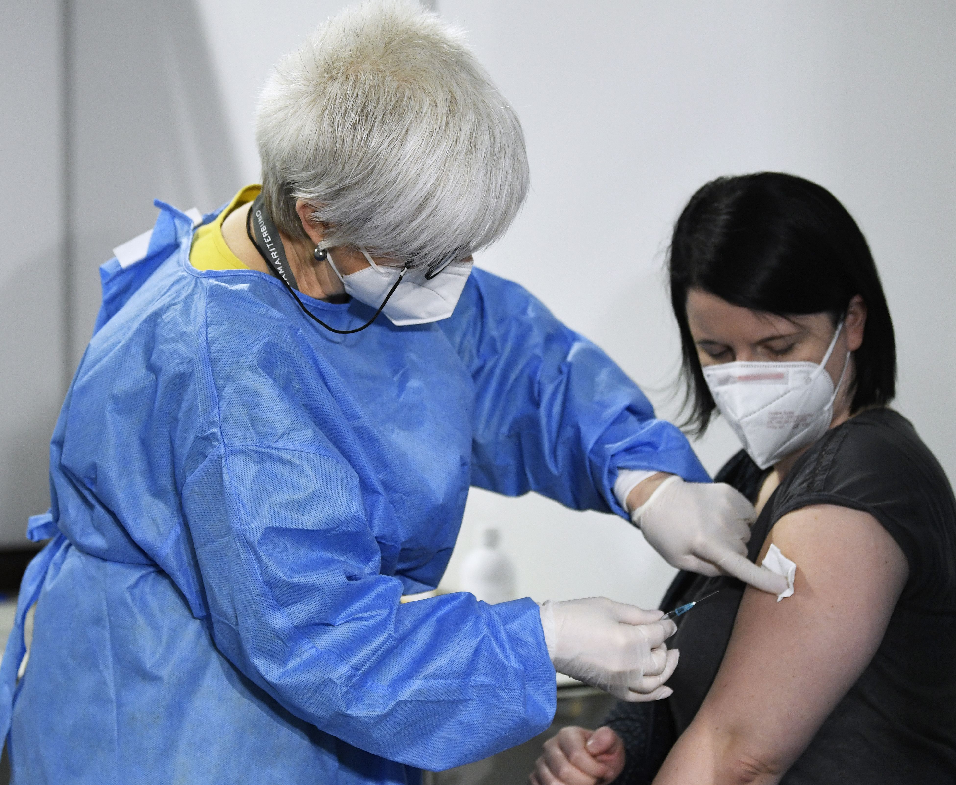 Die Corona-Impfung konnte viele Todesfälle verhindern. Wie Epidemiologe Gerald Gartlehner aber einräumt, sind bei der Kommunikation Fehler passiert.