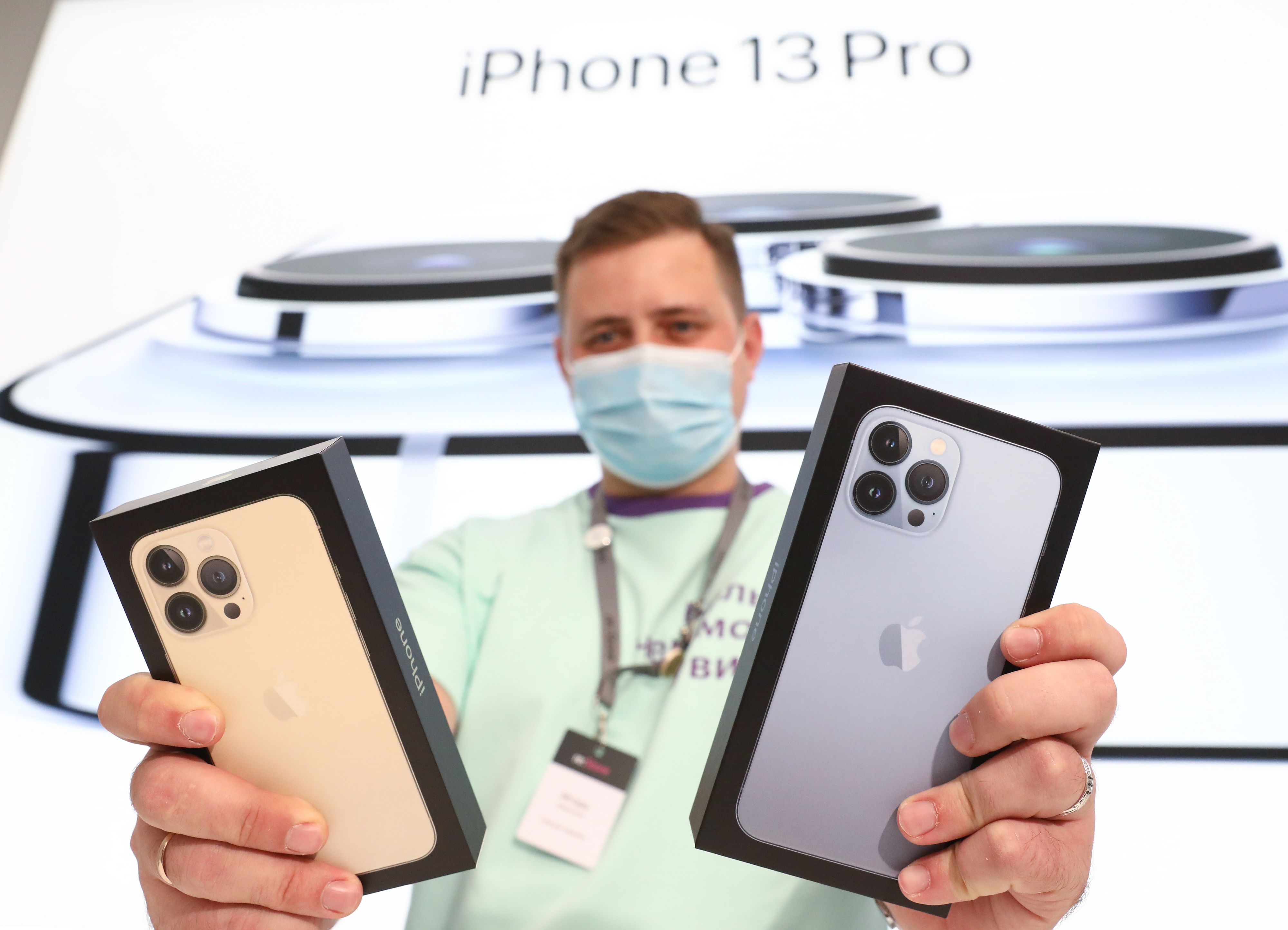 Eine Preisschlacht am Handymarkt lässt aktuell die Preise purzeln.