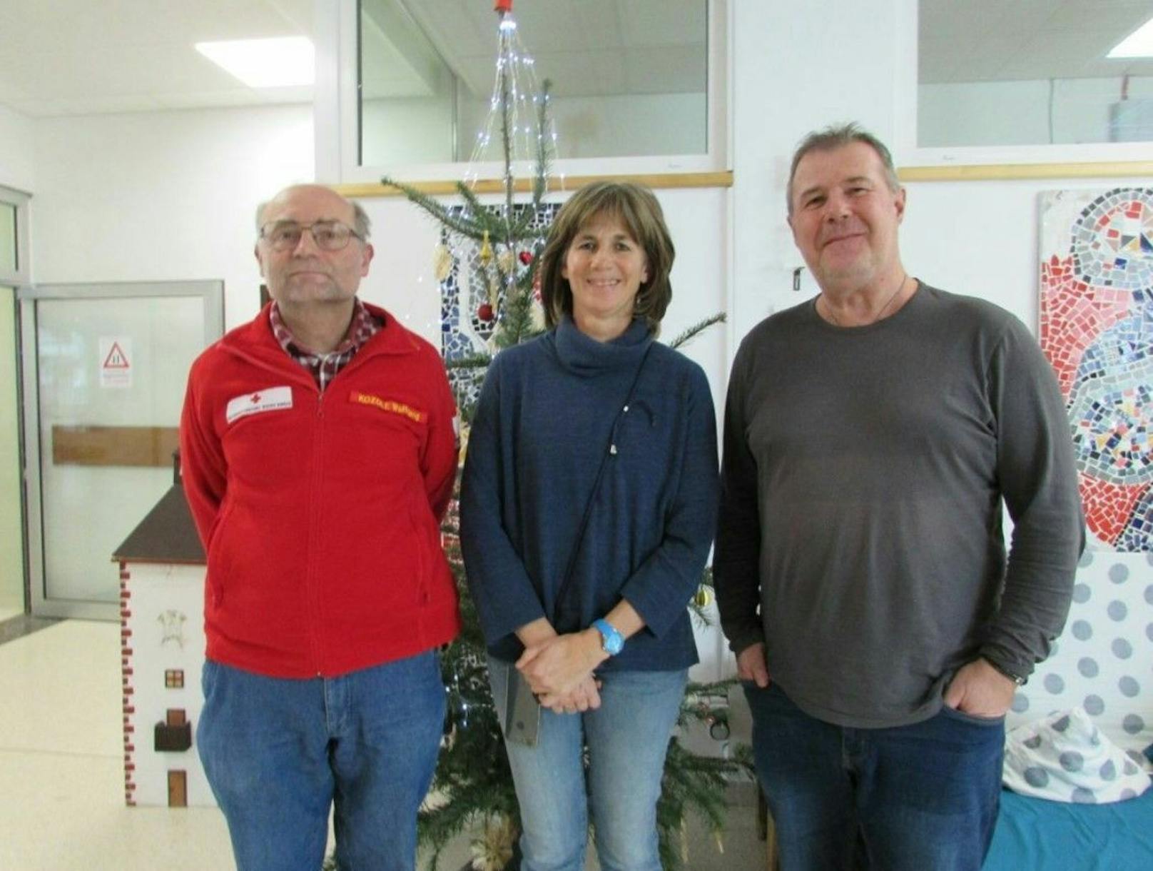 Wolfgang Kozole, Regina Mayr und Gerold Scheichl retteten dem Schüler das Leben.
