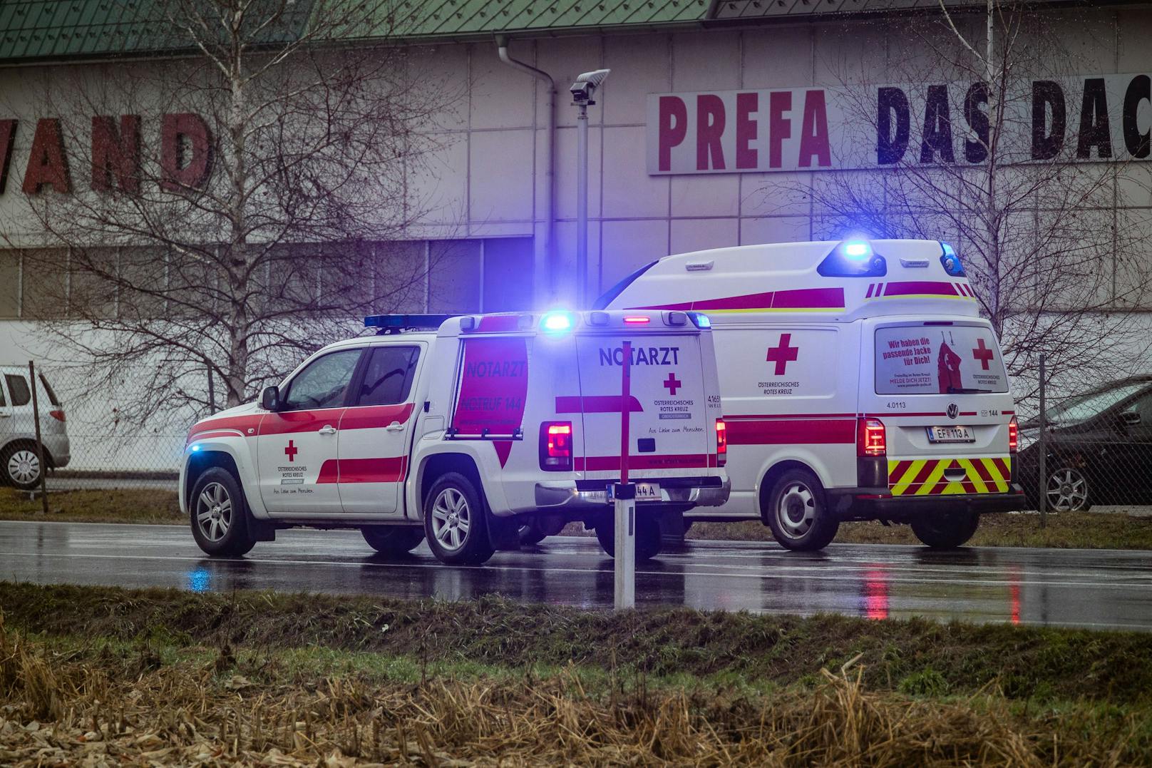 Zahlreiche Rettungskräfte waren im Einsatz.