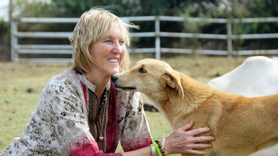 Gründerin und Präsidentin von Tierrechtsorganisation "Peta" Ingrid Newkirk ist der Meinung, dass das Wort "Haustier" unangebracht sei. 