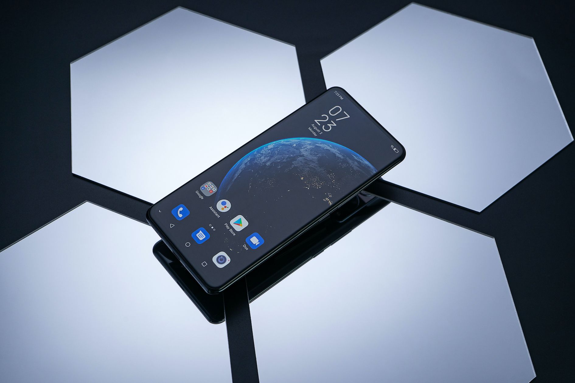 ZTE launcht Axon 30 Smartphone mit verbesserter Under-Display-Kamera in Österreich.