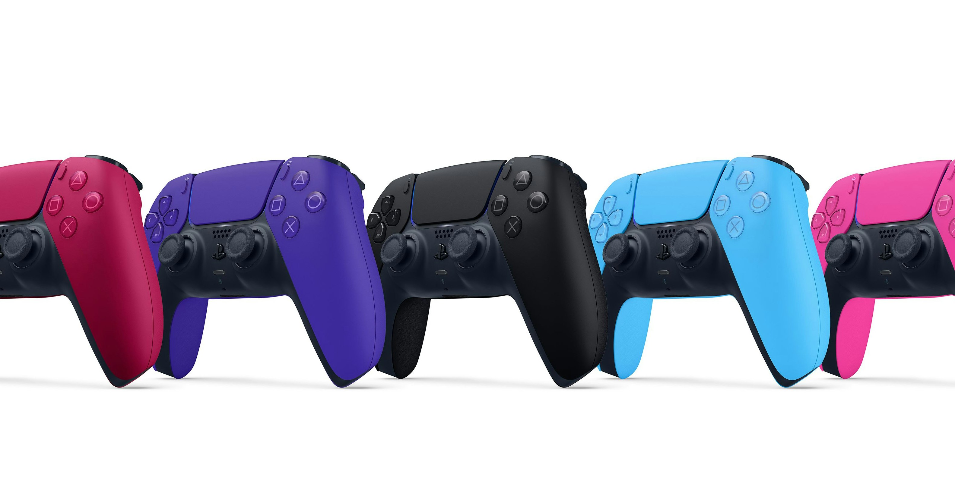Auch die DualSense-Controller kommen in den neuen Farben.