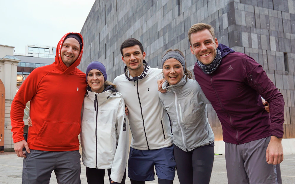 Von rechts nach links: Dominik Kraihamer (Initiator/Gründer) mit Laura Gottardi, Fabian Netahlo, Julia Perz und Markus Aumer