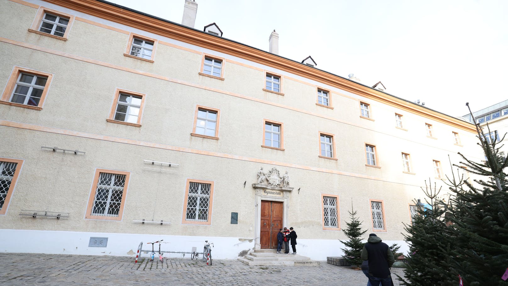 Im Piaristen-Gymnasium am Wiener Alsergrund geht Omikron-Angst um.