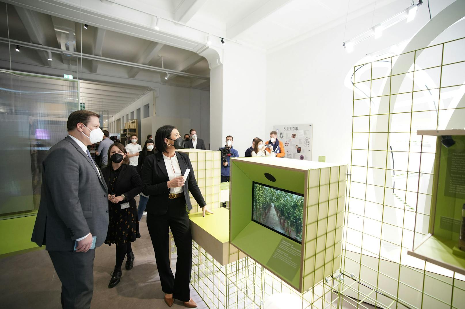 Landwirtschaftsministerin Elisabeth Köstinger eröffnet neue Sonderausstellung im Technischen Museum Wien.