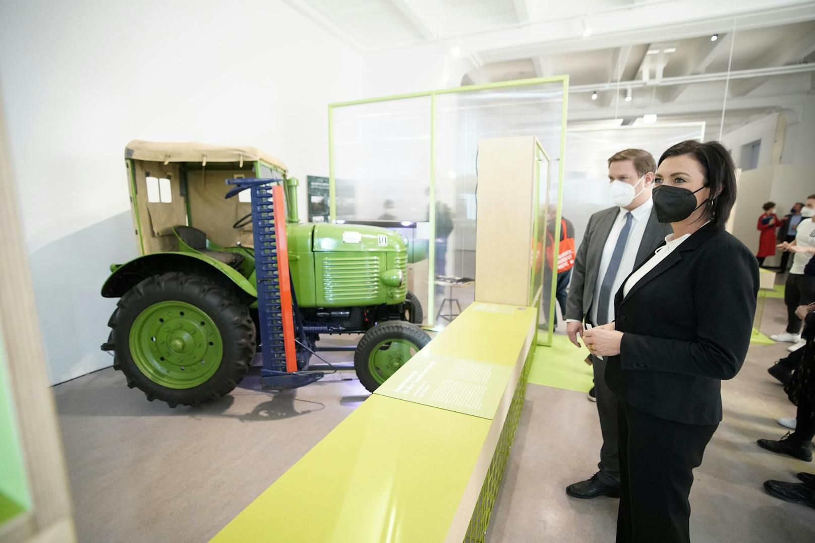 Landwirtschaftsministerin Elisabeth Köstinger eröffnet neue Sonderausstellung im Technischen Museum Wien.