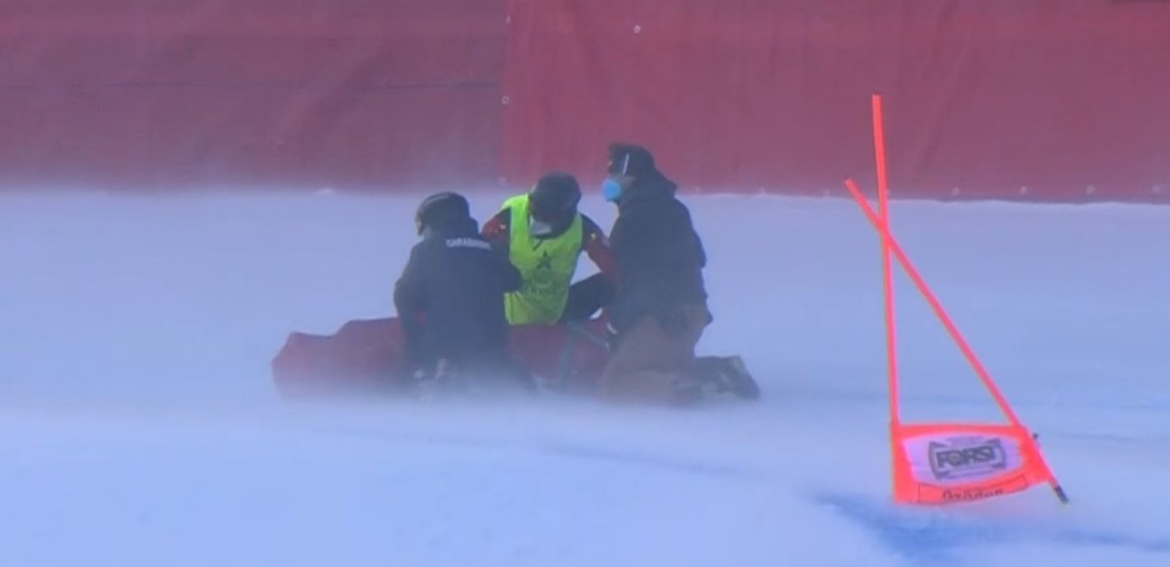 Felix Monsen wird verarztet