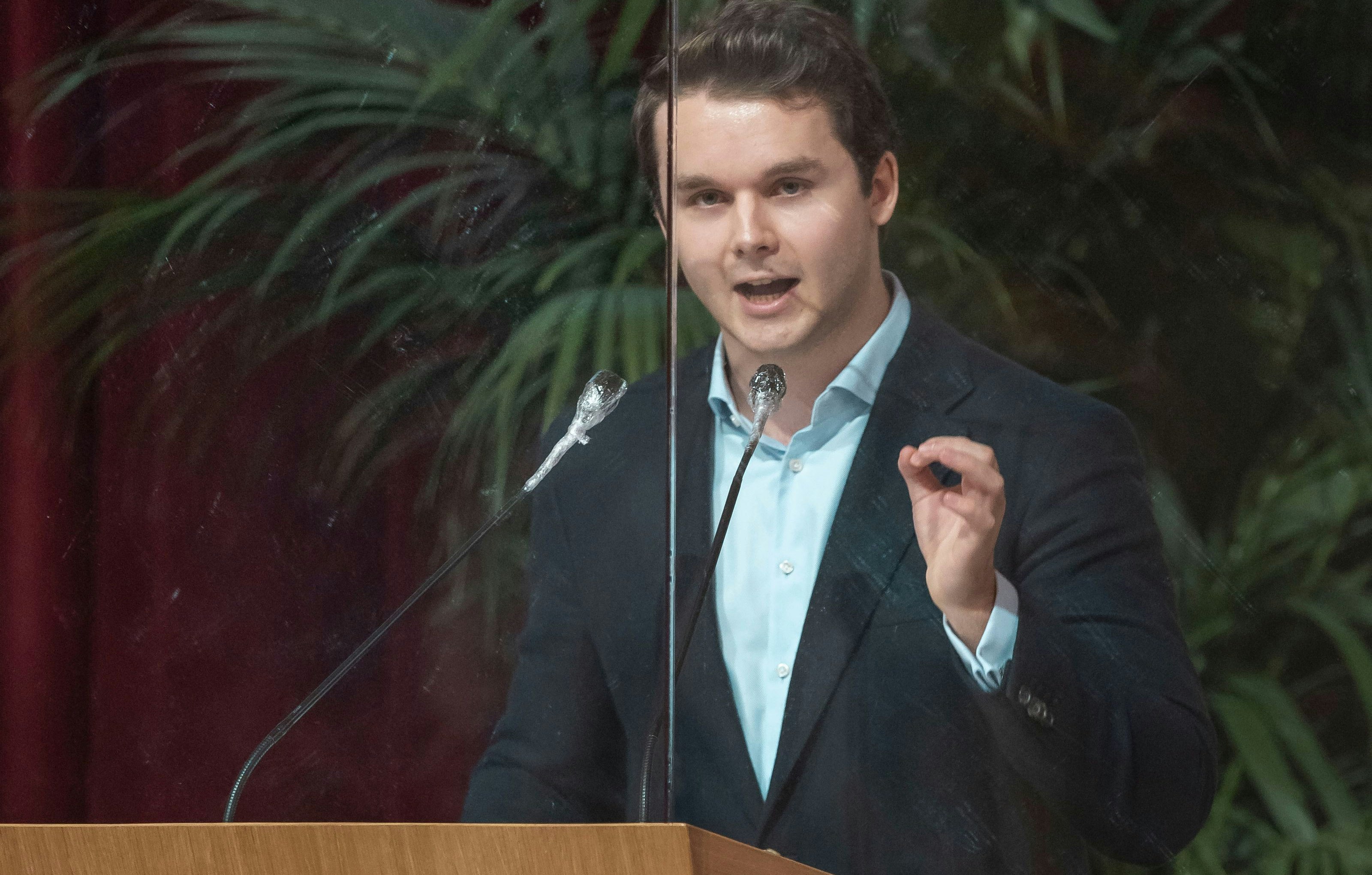 ÖVP-Gemeinderat Harald Zierfuß setzt sich für Wahlfreiheit der Eltern ein.