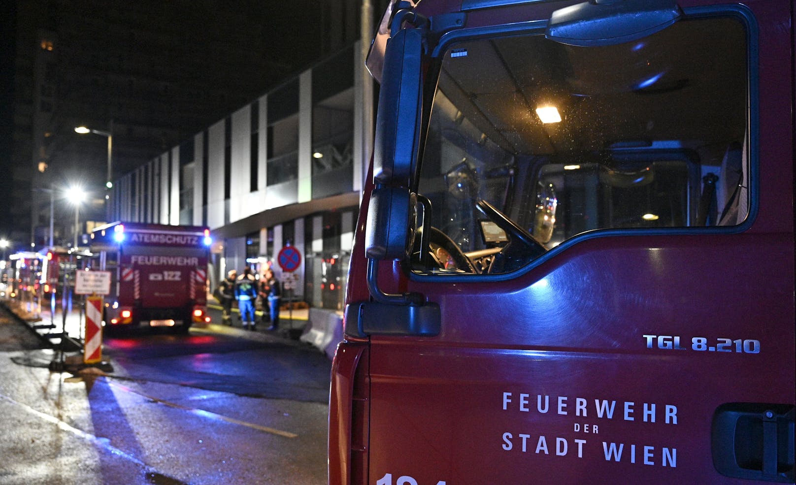Bei einem Brand in Wien-Simmering kam ein 93-jähriger Mann ums Leben (Symbolbild).