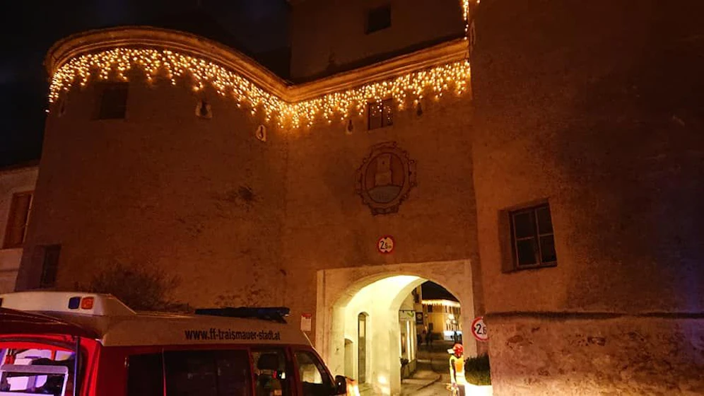 Das Wienertor wird auch Römertor genannt, ist das Wahrzeichen der Stadt.