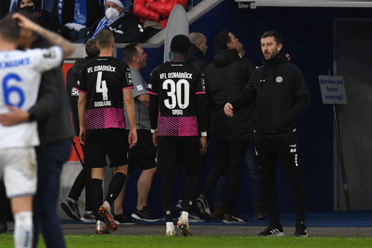 Heute.at - Rassismus-Eklat sorgt für Abbruch bei Liga-Spiel