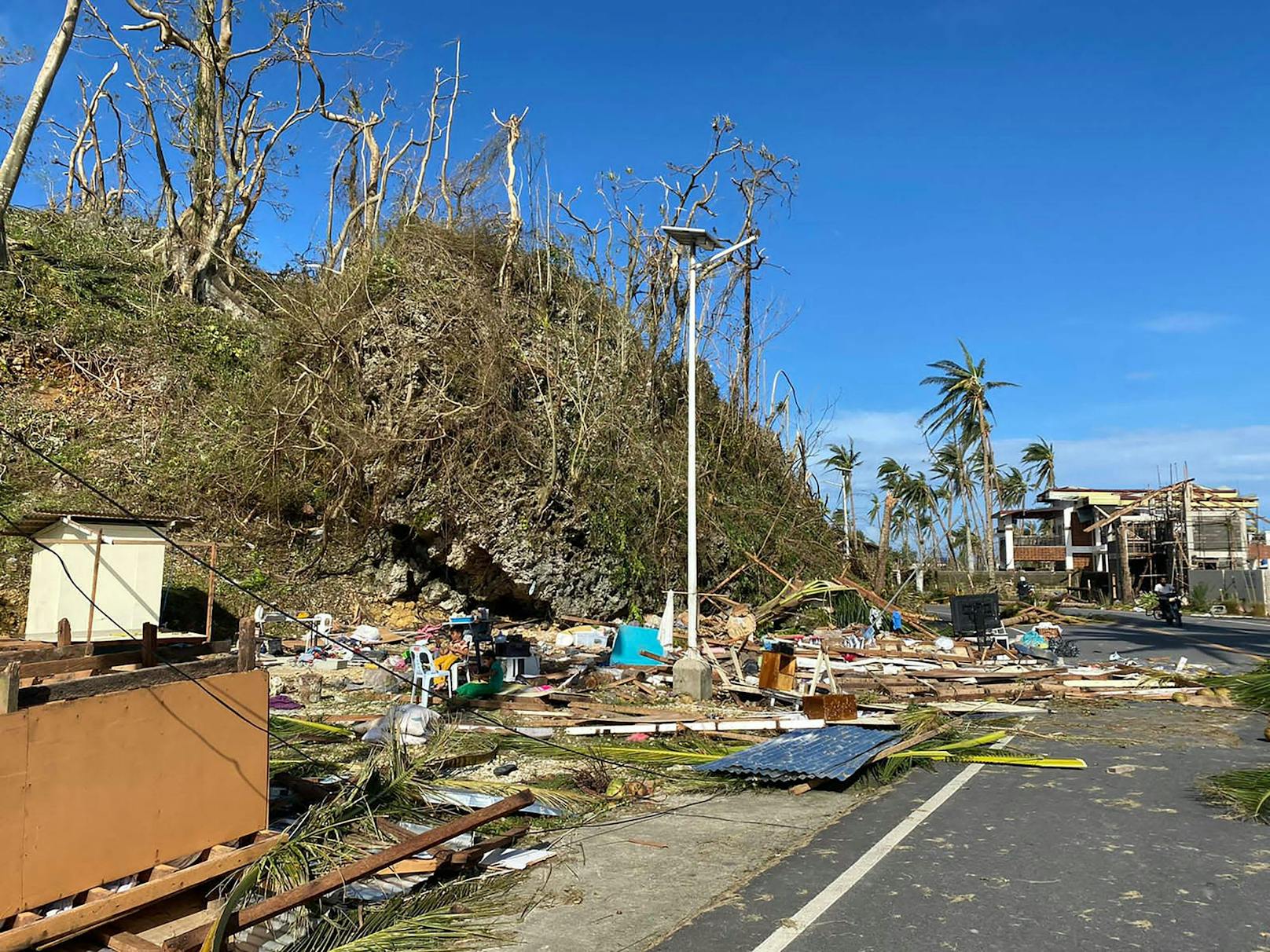 Der Taifun "Rai" hat auf den Philippinen mehrere Dutzend Todesopfer gefordert.