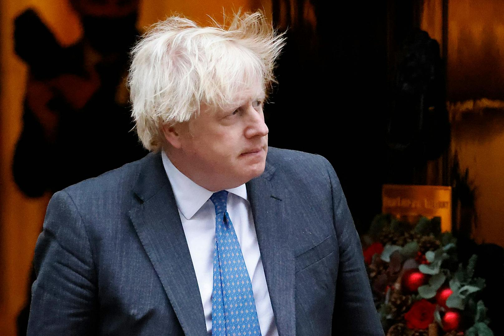 Boris Johnson dürfte das Lachen vergangen sein, neuerliche Party-Vorwürfe bringen den britischen Premierminister in Bedrängnis.&nbsp;