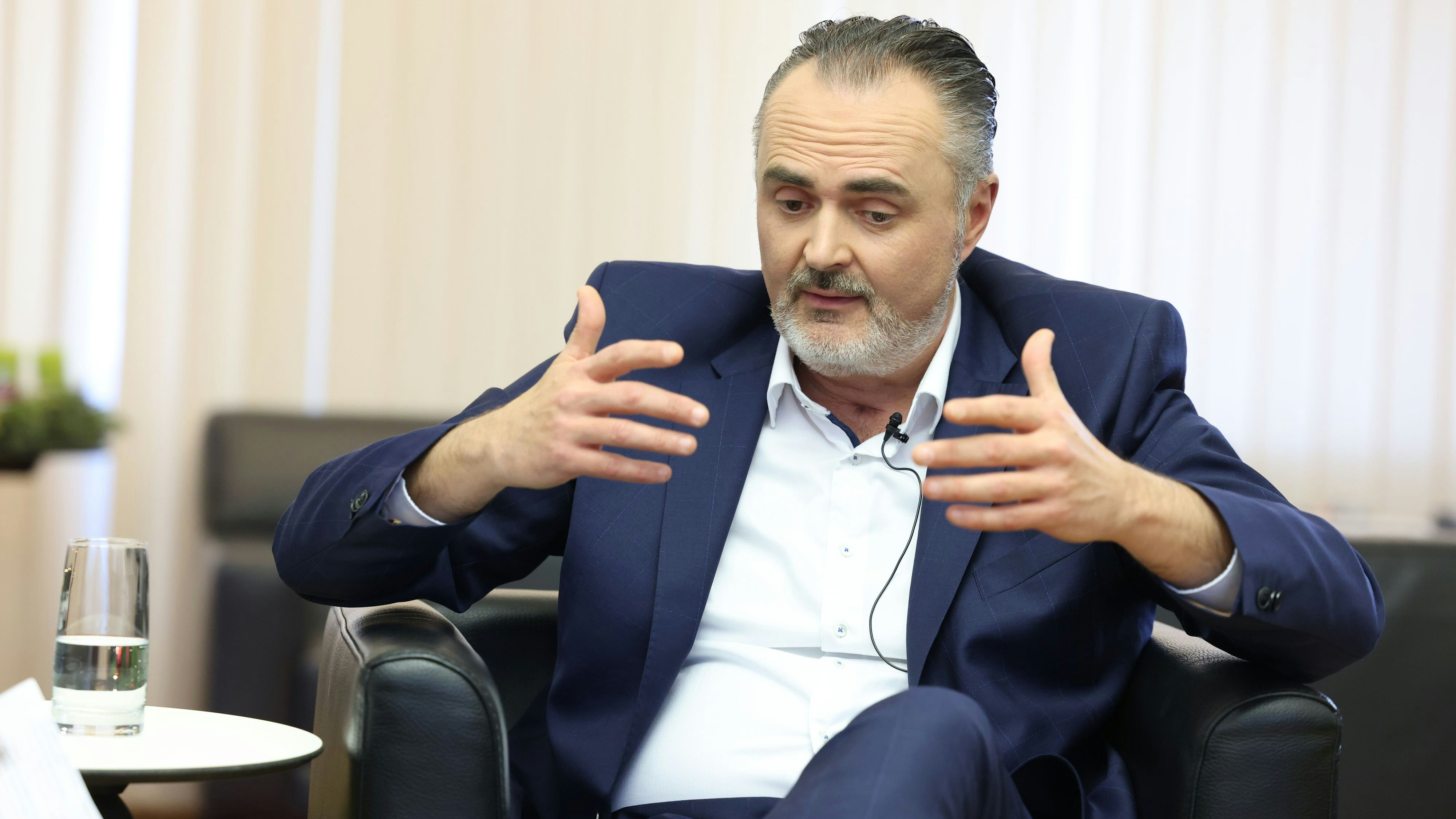 Hans Peter Doskozil (SP)