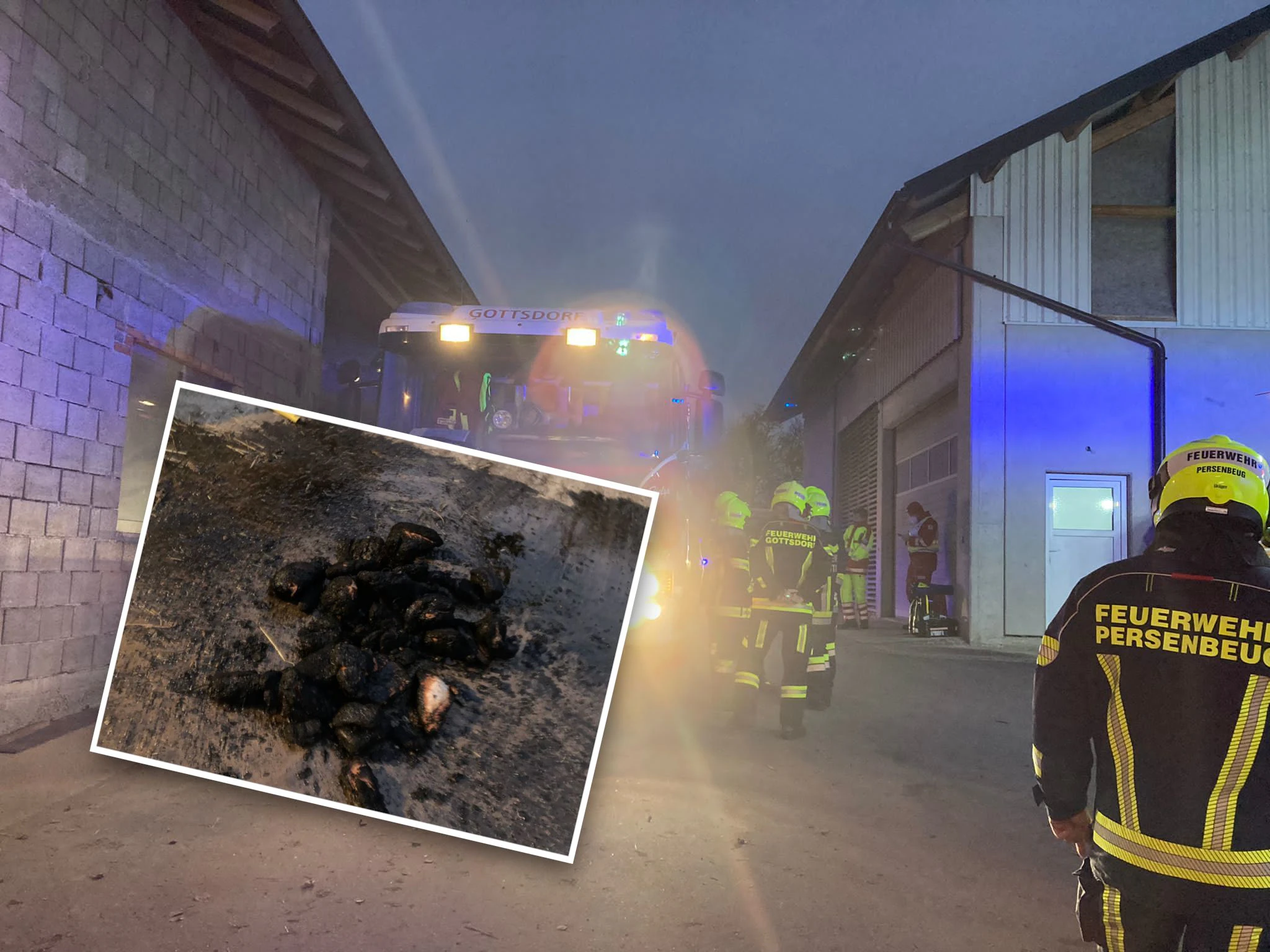Teile des Brandguts und die Feuerwehr vor Ort.