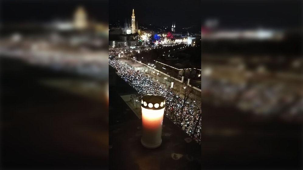 Eine Minute Stille für alle, die wir wegen Corona verloren haben.