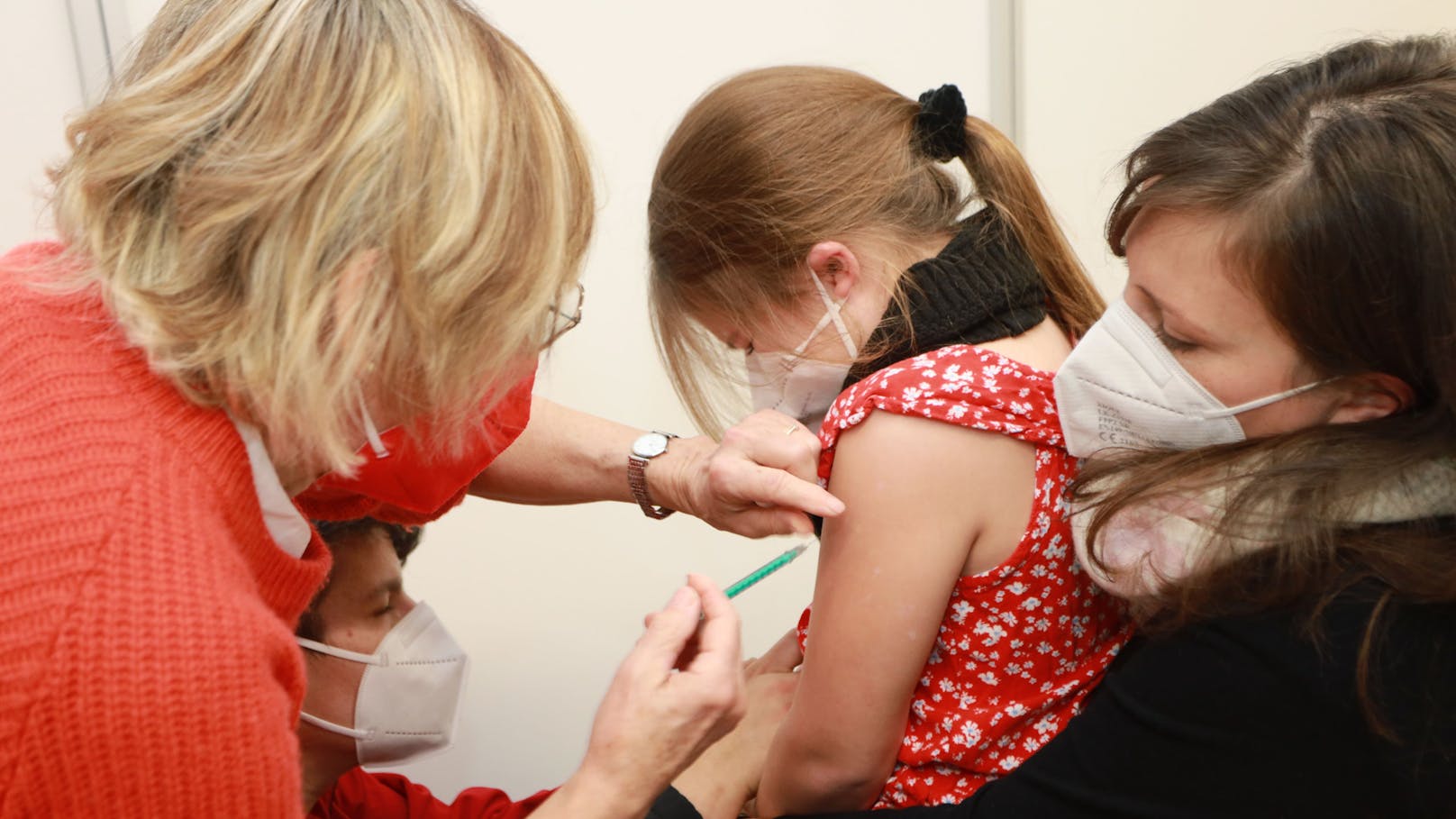 Wegen technischer Probleme beim E-Impfpass kann das Land Oberösterreich momentan nicht sagen, wie viele Kinder bereits geimpft sind (Symbolbild).