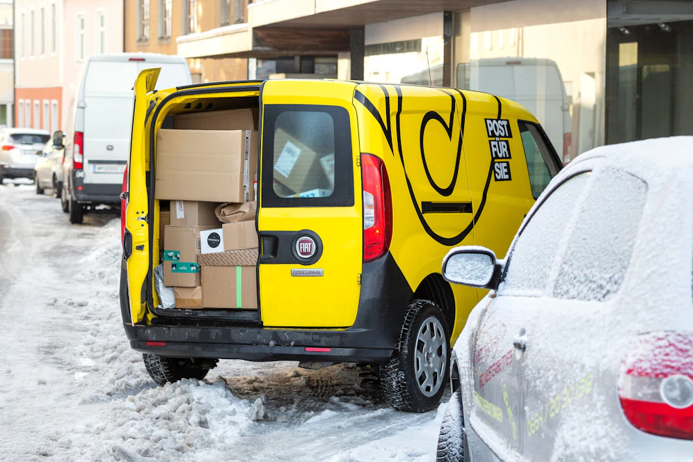 Kurz vor Weihnachten stehen Paketzusteller im Dauereinsatz.&nbsp;