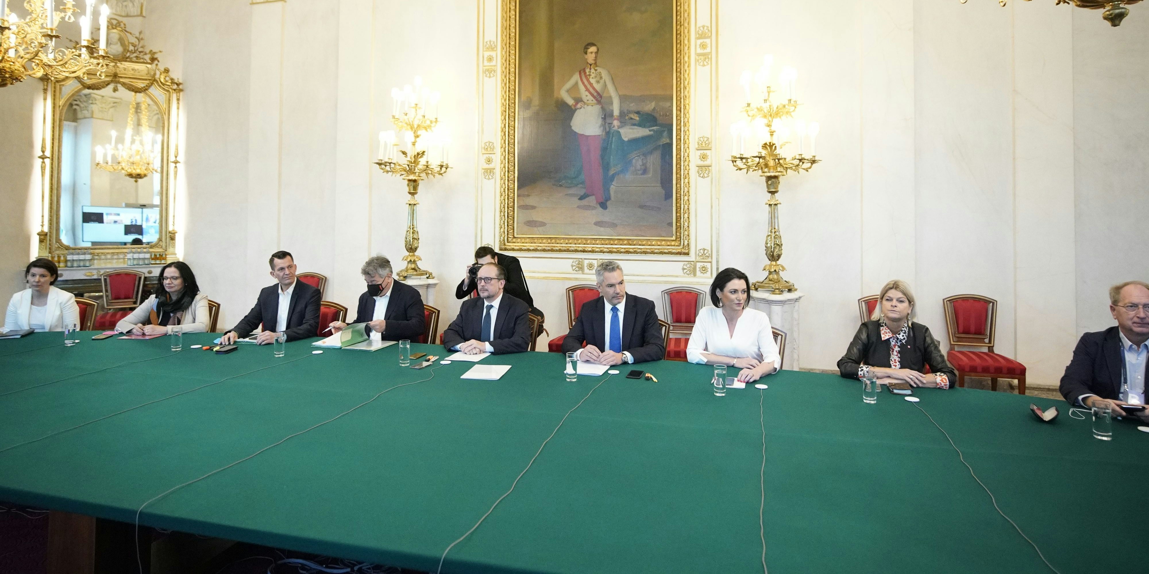 Die Landeschefs sind nur per Videokonferenz beim Gipfel dabei.