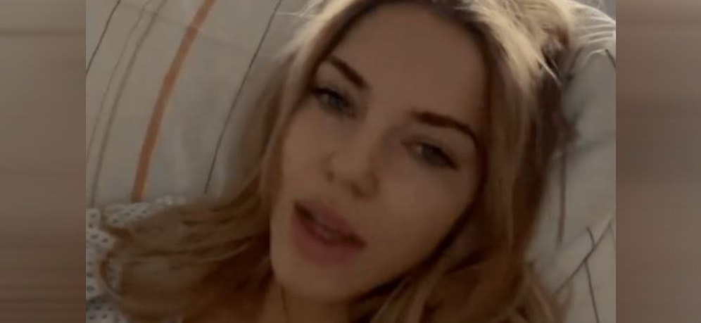Influencerin Laura Maria meldete sich aus dem Krankenhaus bei ihren Fans.