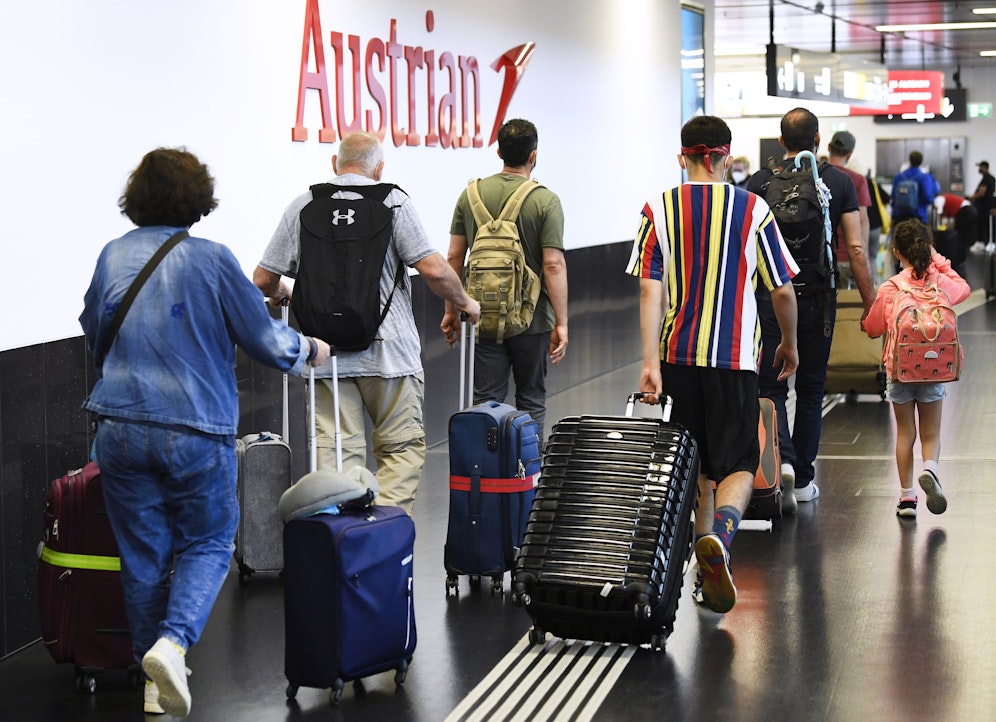 Passagiere am Flughafen Wien (Symbolfoto)
