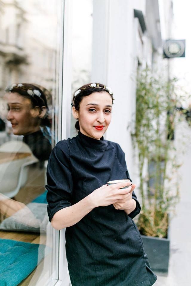 Farangis Firozian betreibt das Lokal 