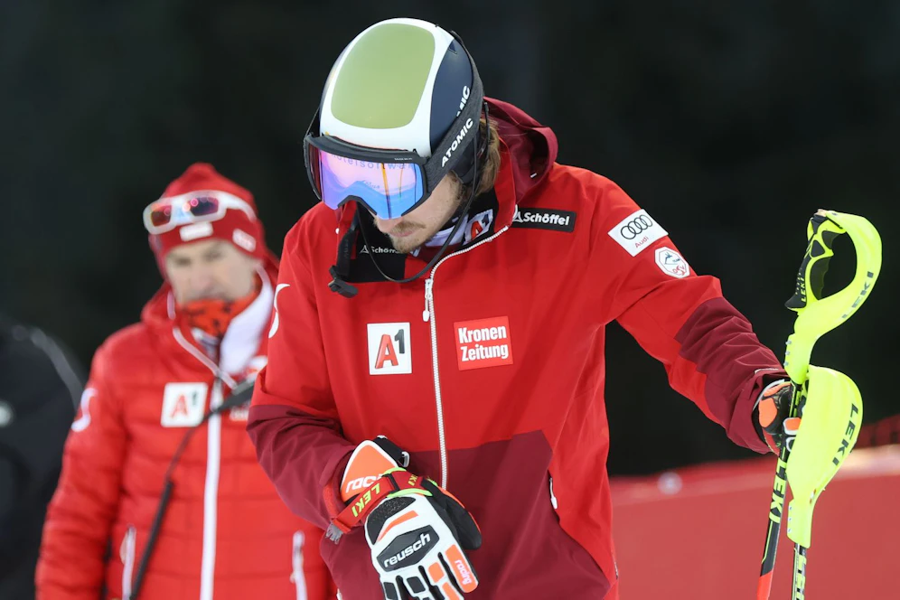 Manuel Feller zeigt sich nach dem Ausfall in Madonna ratlos. 