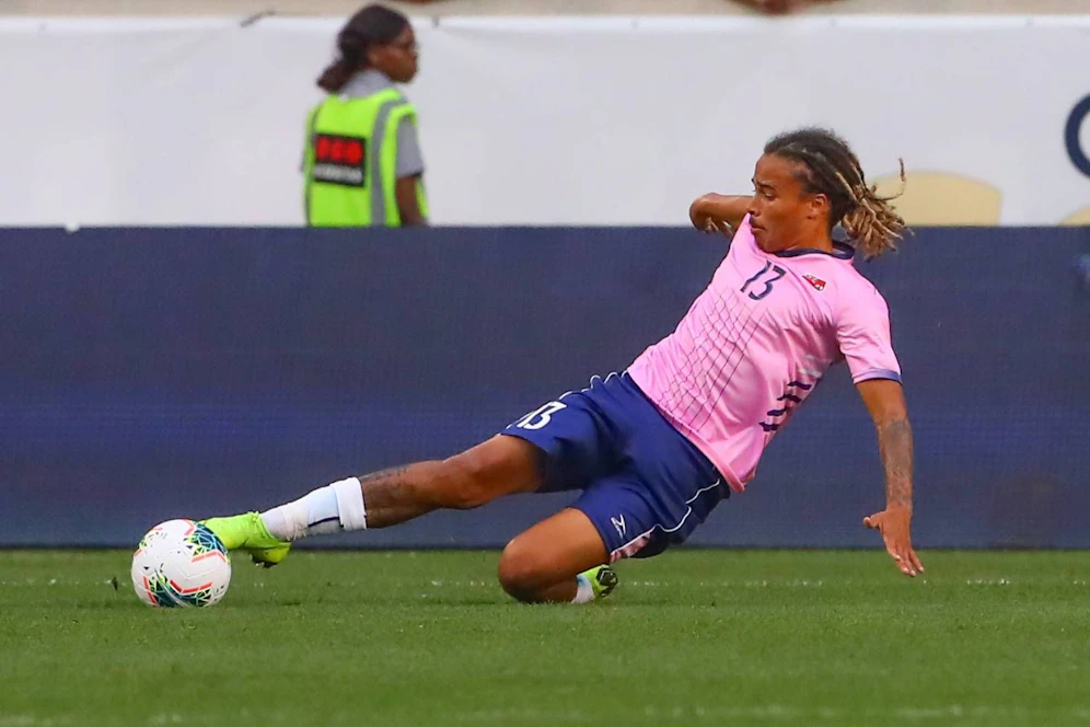 Osagi Bascome im Dress des Nationalteams der Bermudas.