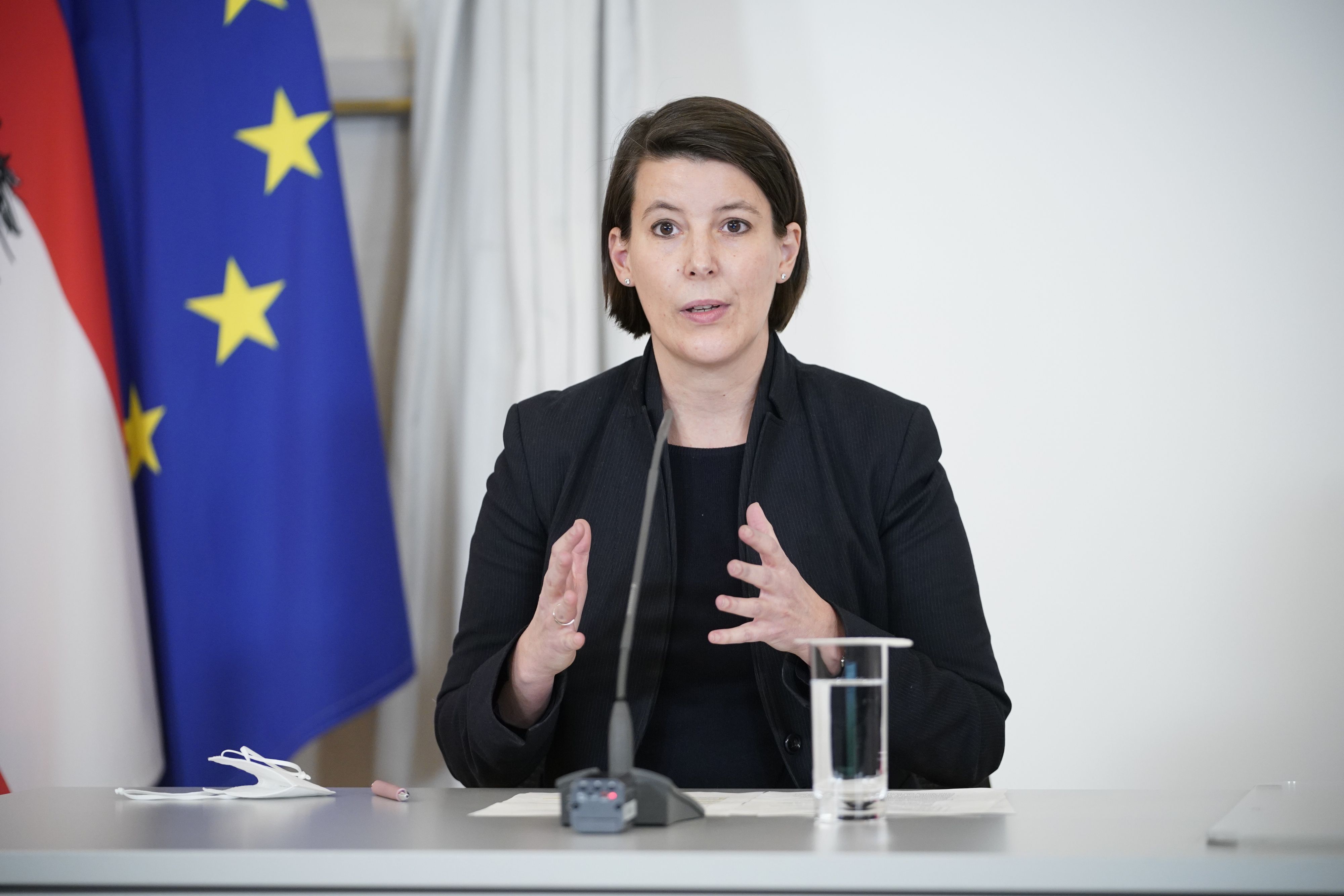 Gecko-Leiterin Katharina Reich fällt neuerdings auch die Verkündugn der Corona-Regeln zu.