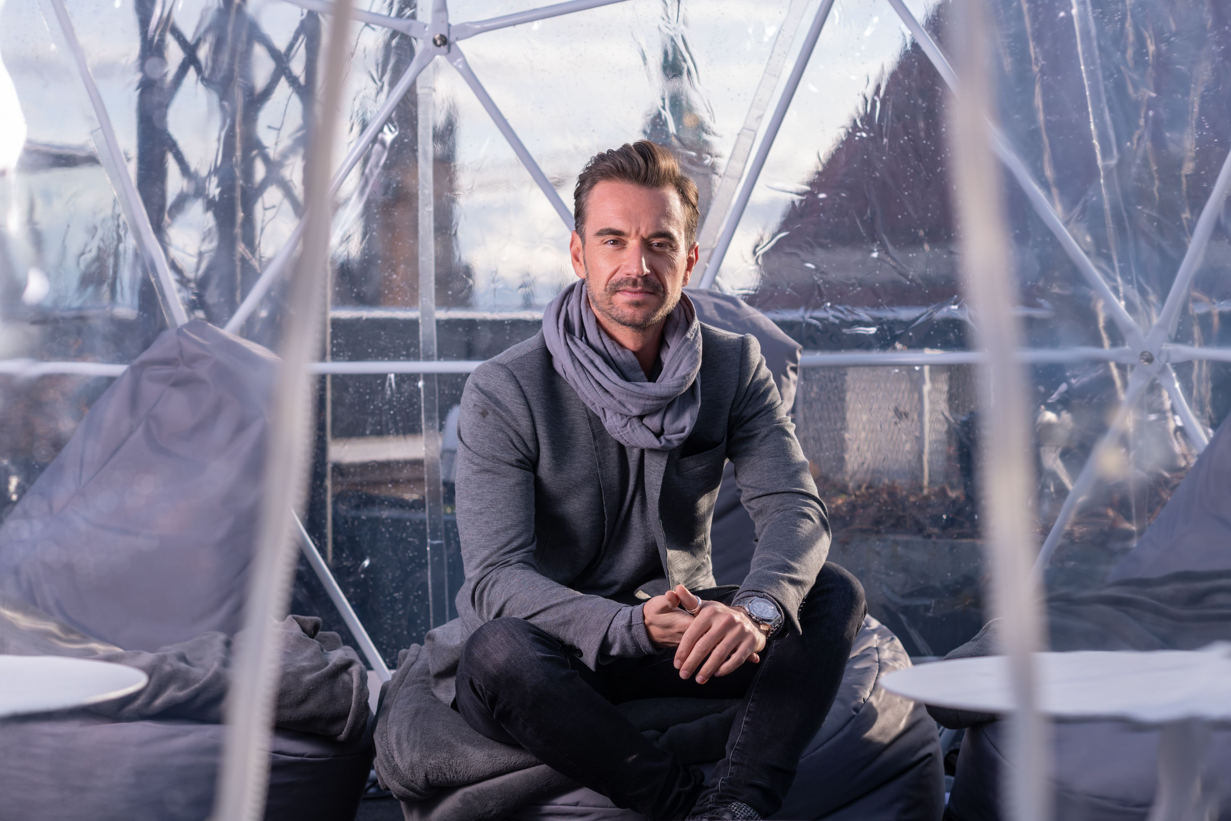 Download von www.picturedesk.com am 23.12.2021 (22:03).  13 December 2019, Bavaria, Munich: Florian Silbereisen, presenter, singer and actor, photographed at the Hotel Bayerischer Hof. (about dpa interview and preliminary report "This is your captain, Florian Silbereisen speaking") Photo: Peter Kneffel/dpa - 20191213_PD16059 - Rechteinfo: Rights Managed (RM)