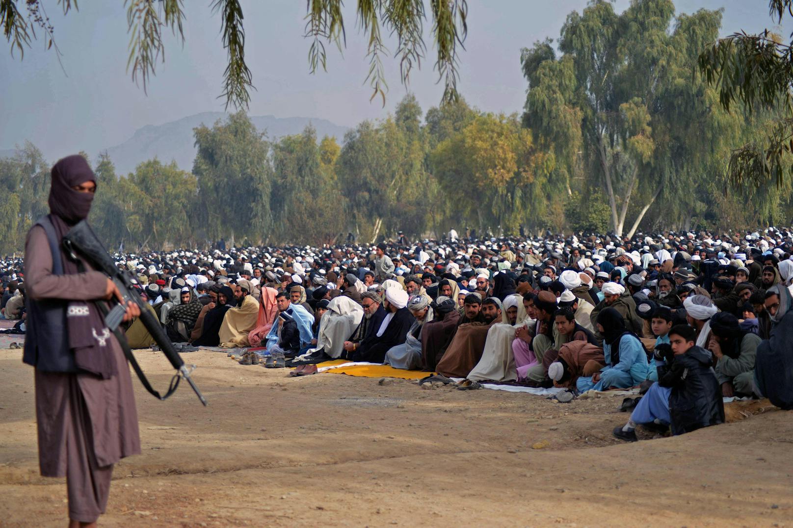 Kritik an der Abschaffung des Wahlgremiums: Die Entscheidung zeige, dass die Taliban "nicht an die Demokratie glauben".