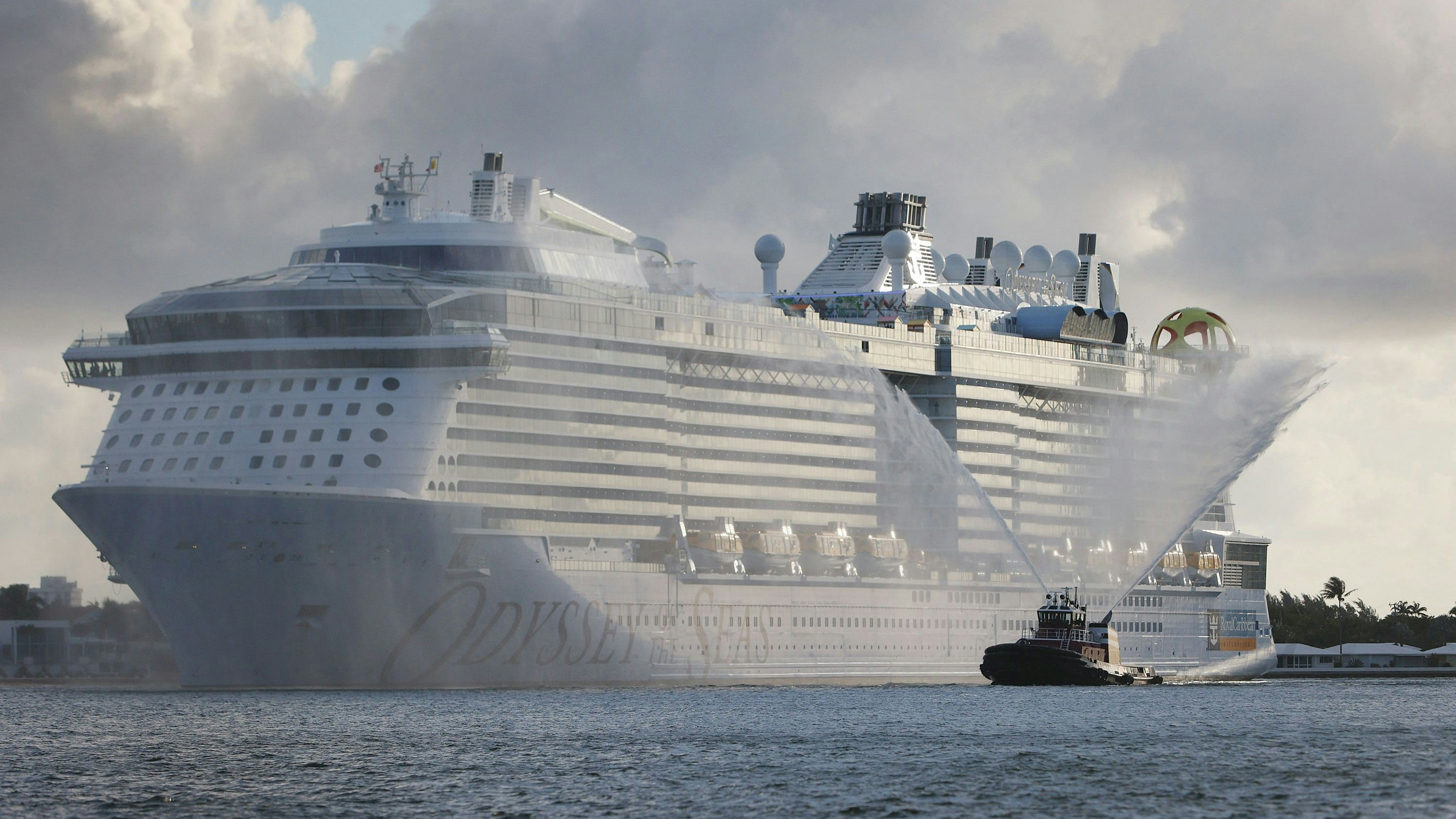 Das Kreuzfahrtschiff Odyssey of the Seas hat über 55 Covid-Infizierte an Bord – kein Einzelfall.