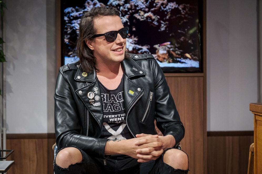 Marco Pogo holt sich mit seiner Band Turbobier den Austrian-Amadeus-Music-Award 